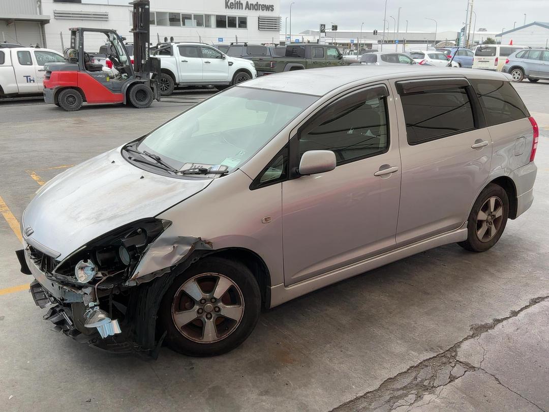 Photo '7' of Toyota Wish Photo '7' of Toyota Wish
