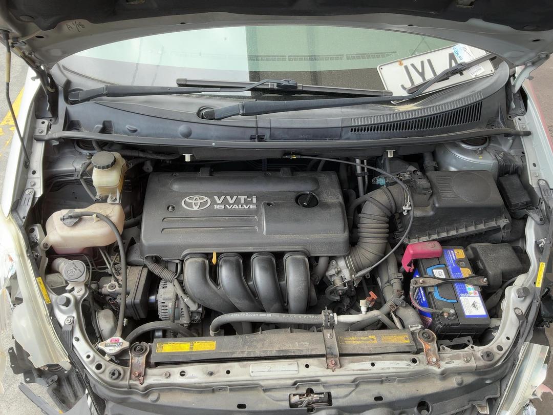 Photo '25' of Toyota Wish Photo '25' of Toyota Wish