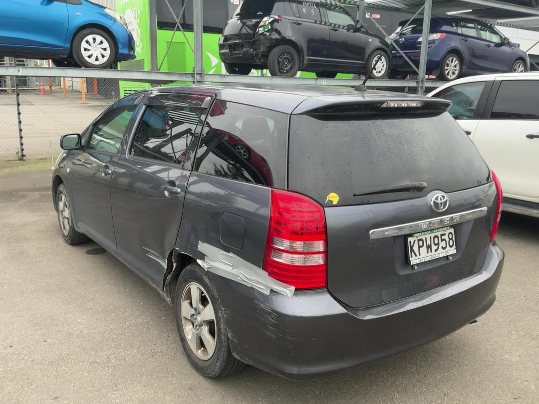 Photo '5' of Toyota Wish Photo '5' of Toyota Wish