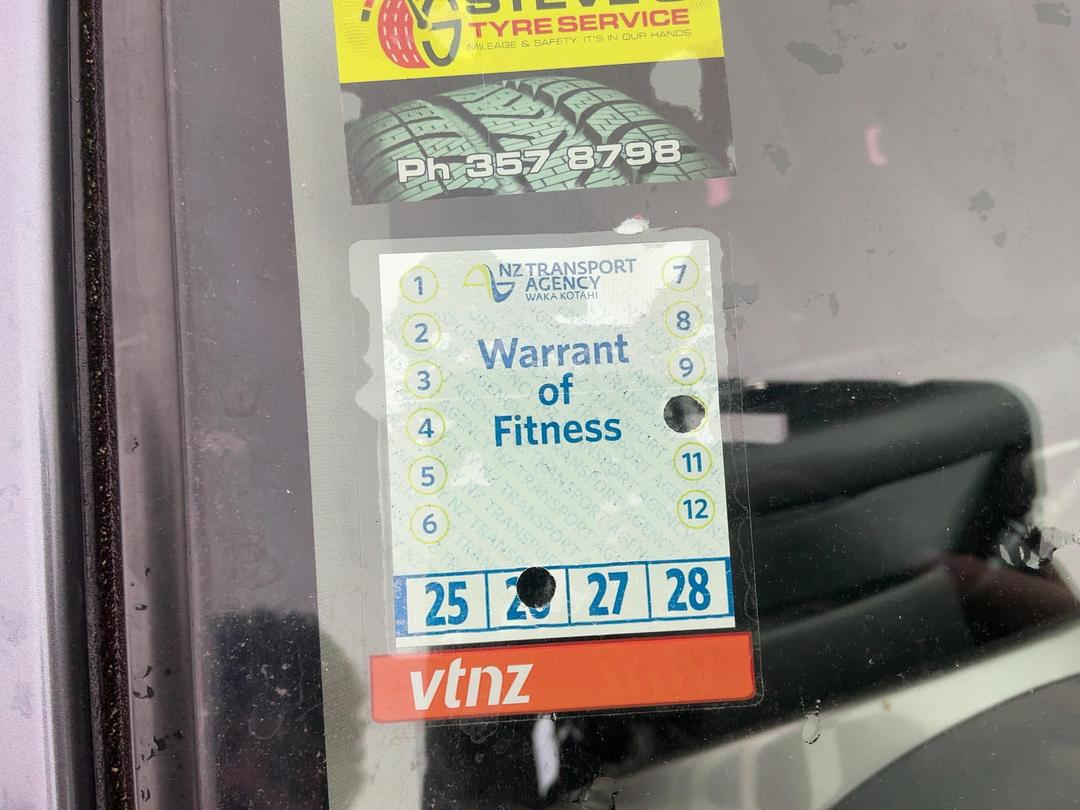 Photo '17' of Toyota Wish Photo '17' of Toyota Wish