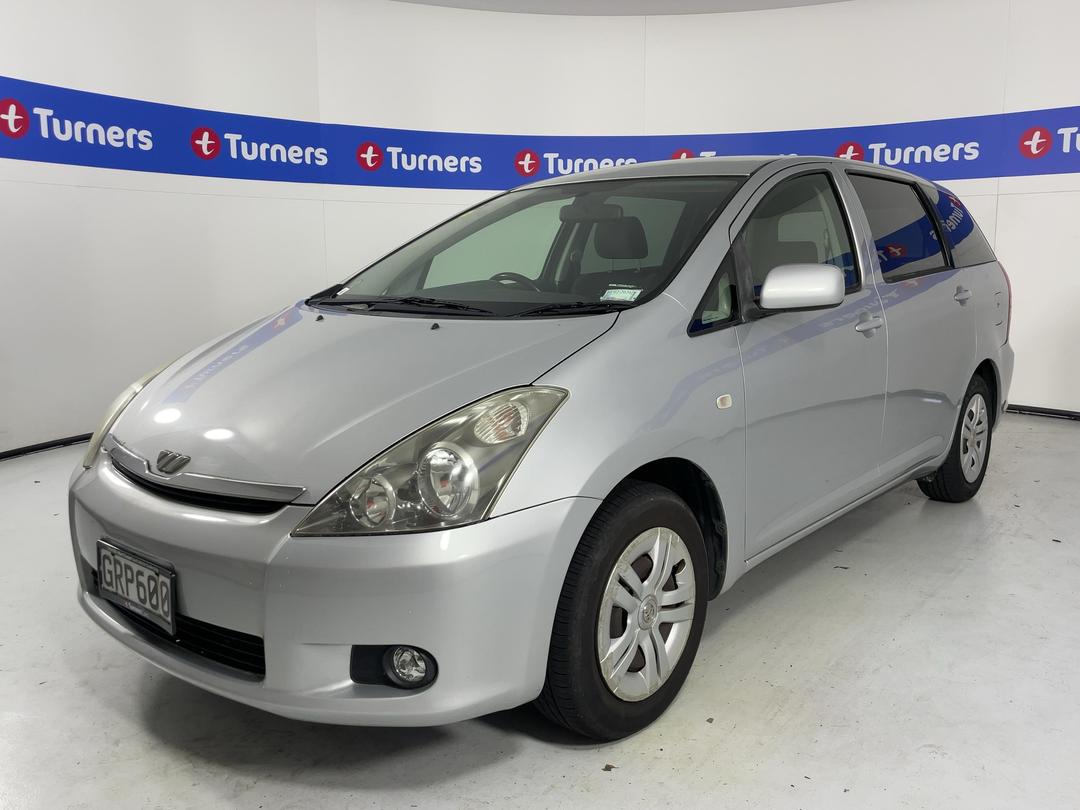 Photo '3' of Toyota Wish Photo '3' of Toyota Wish