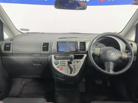 Photo '17' of Toyota Wish