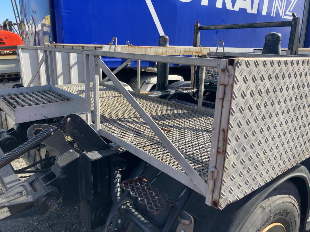 Photo '14' of TRAILER NICKEL 2 AXLE PULL TRAILER Dolly