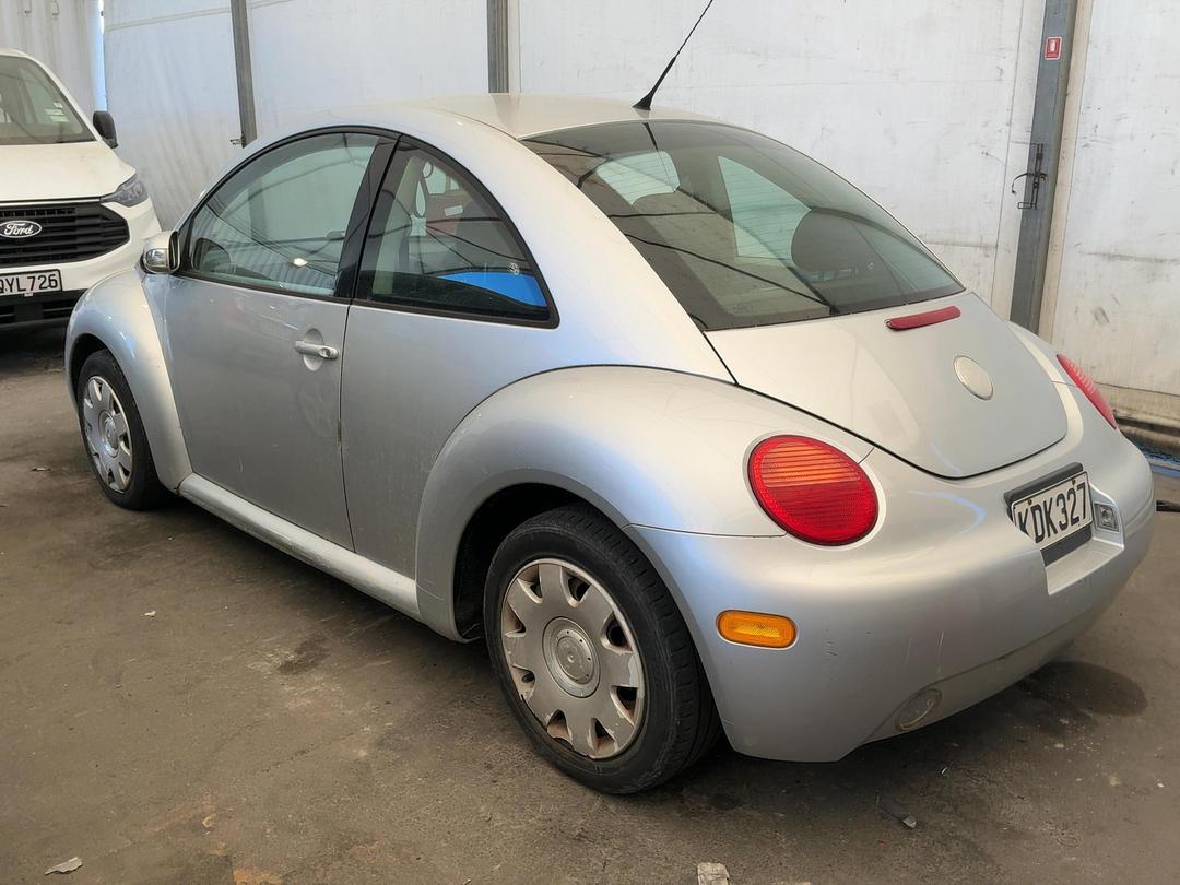 Photo '7' of Volkswagen Beetle Photo '7' of Volkswagen Beetle