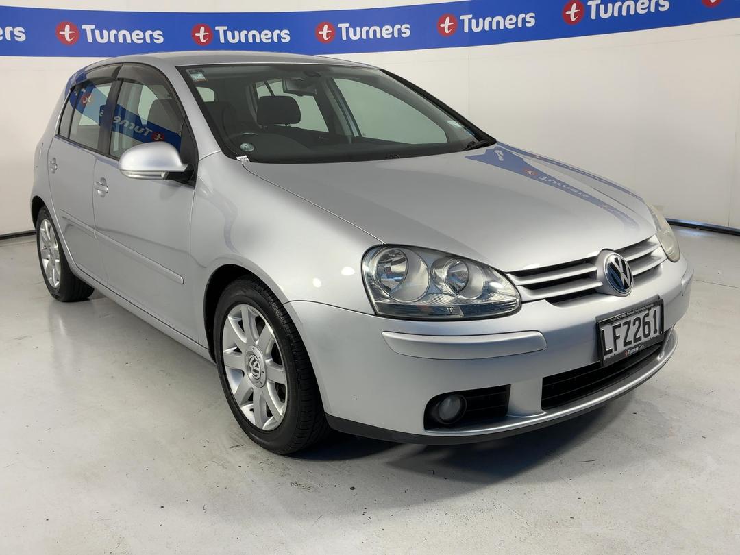 Photo '1' of Volkswagen Golf