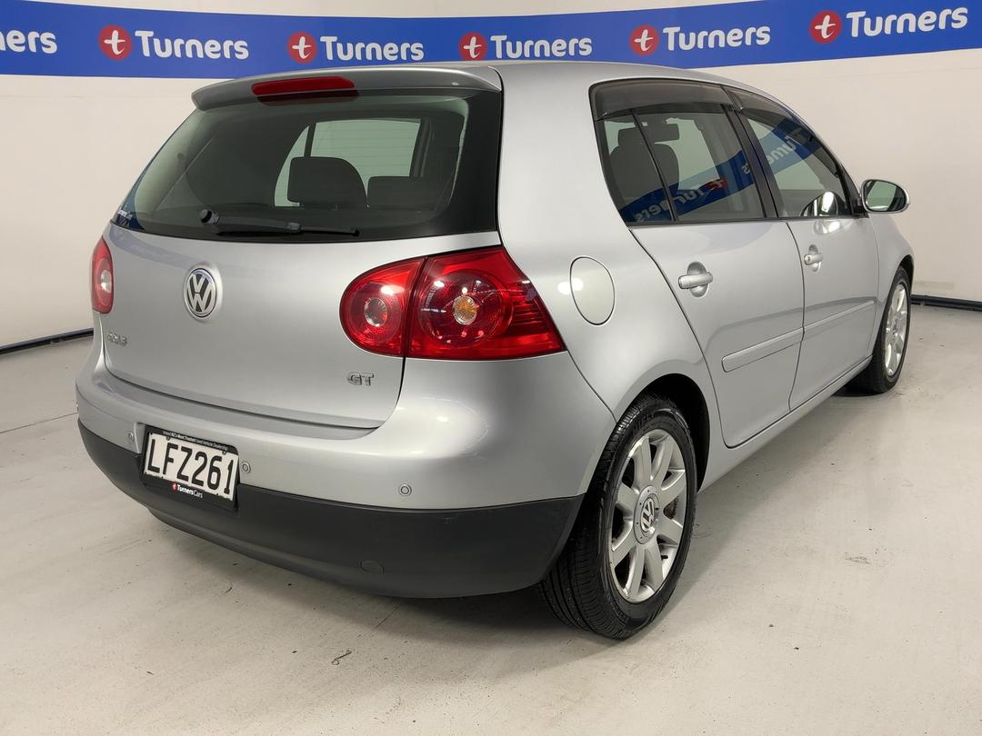 Photo '7' of Volkswagen Golf