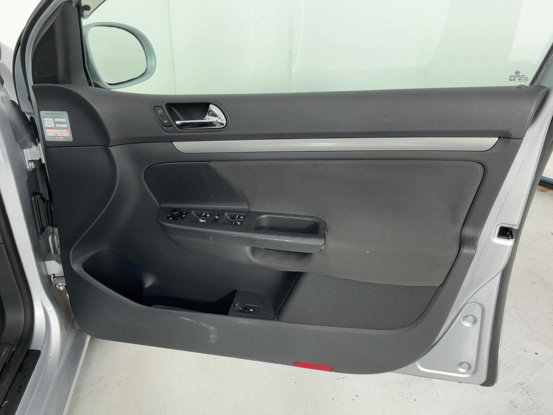 Photo '15' of Volkswagen Golf