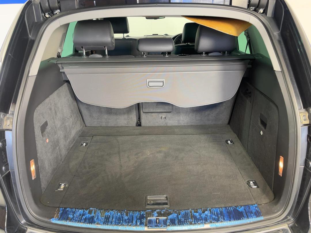 Photo '14' of Volkswagen Touareg