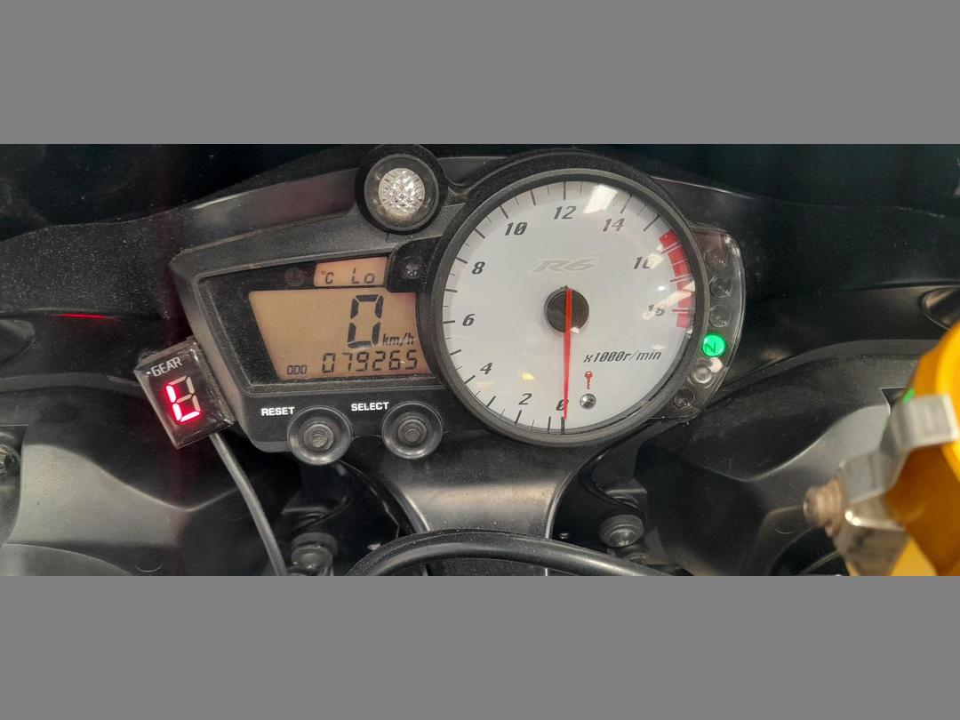 Photo '8' of Yamaha YZF-R6T SPORTS BIKE
