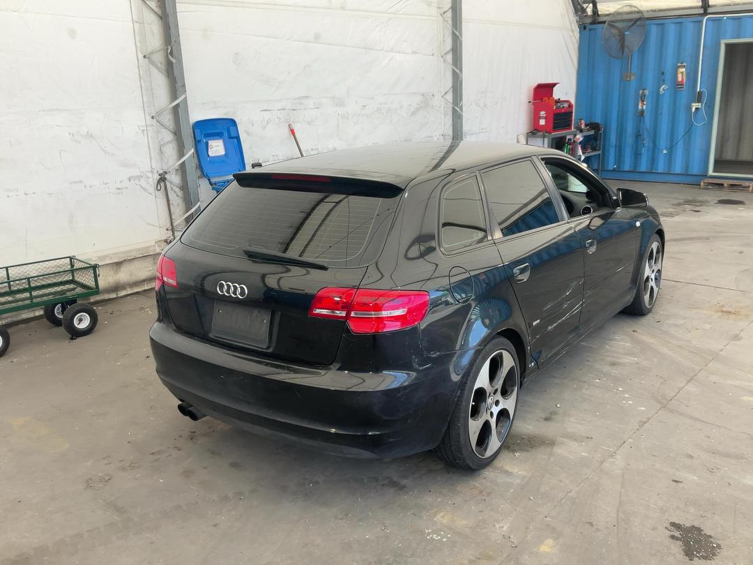 Photo '12' of Audi A3 2.0T FSI