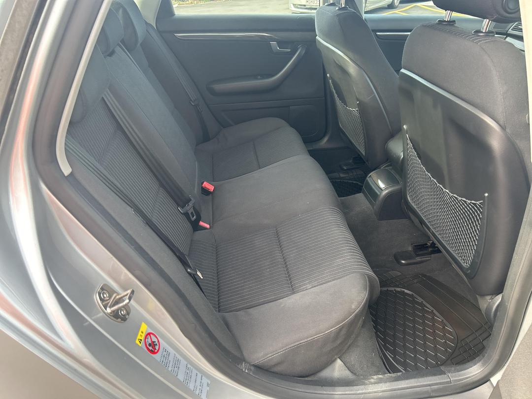 Photo '16' of Audi A4 2.0T Quattro