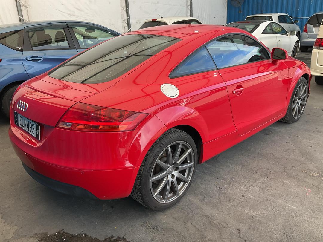 Photo '5' of Audi TT Coupe T S