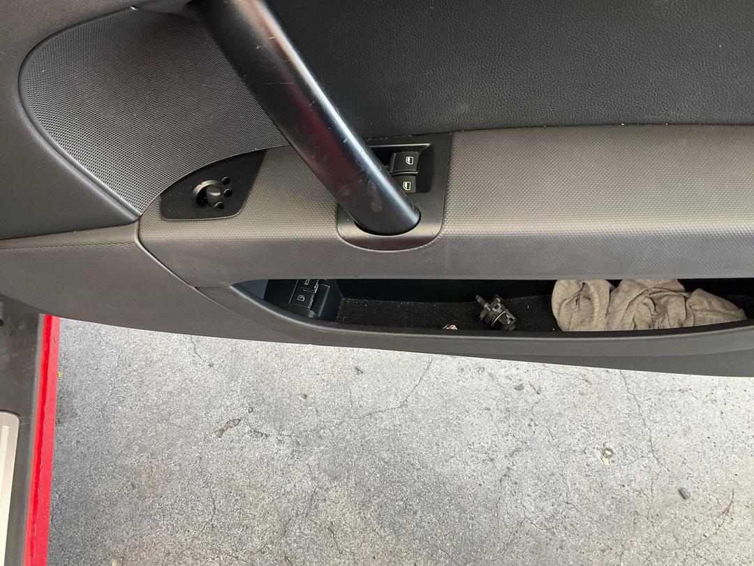 Photo '7' of Audi TT Coupe T S