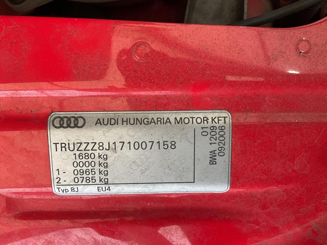 Photo '15' of Audi TT Coupe T S