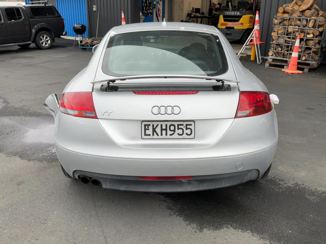 Photo '7' of Audi TT Coupe 2.0T Photo '7' of Audi TT Coupe 2.0T