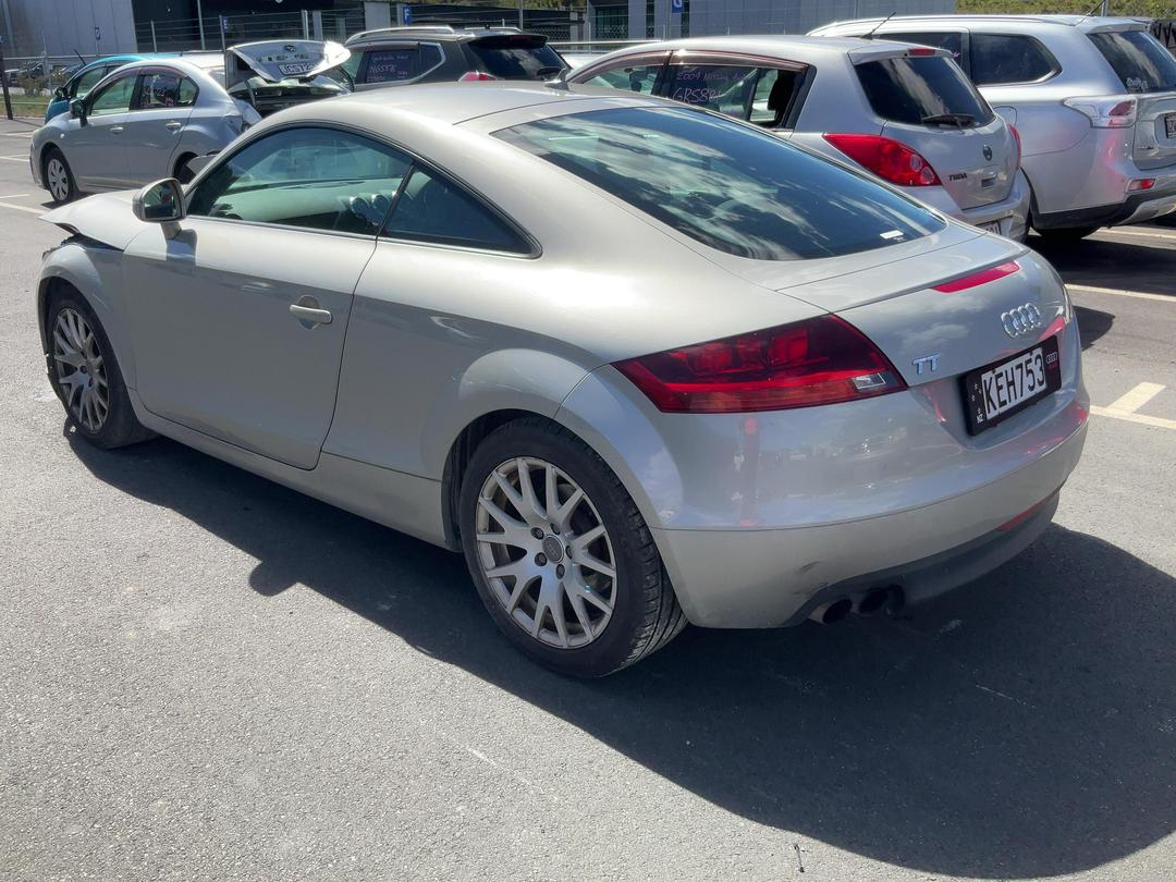 Photo '5' of Audi TT 2.0 FSI TURBO