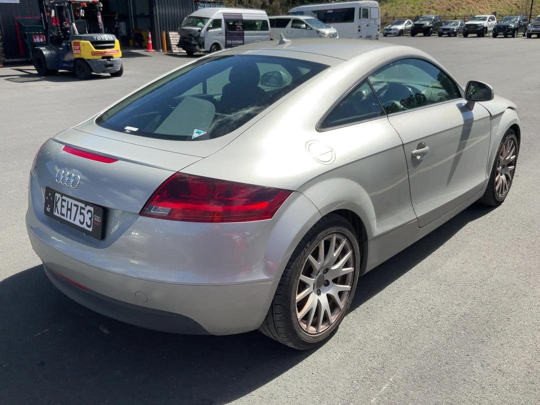 Photo '7' of Audi TT 2.0 FSI TURBO