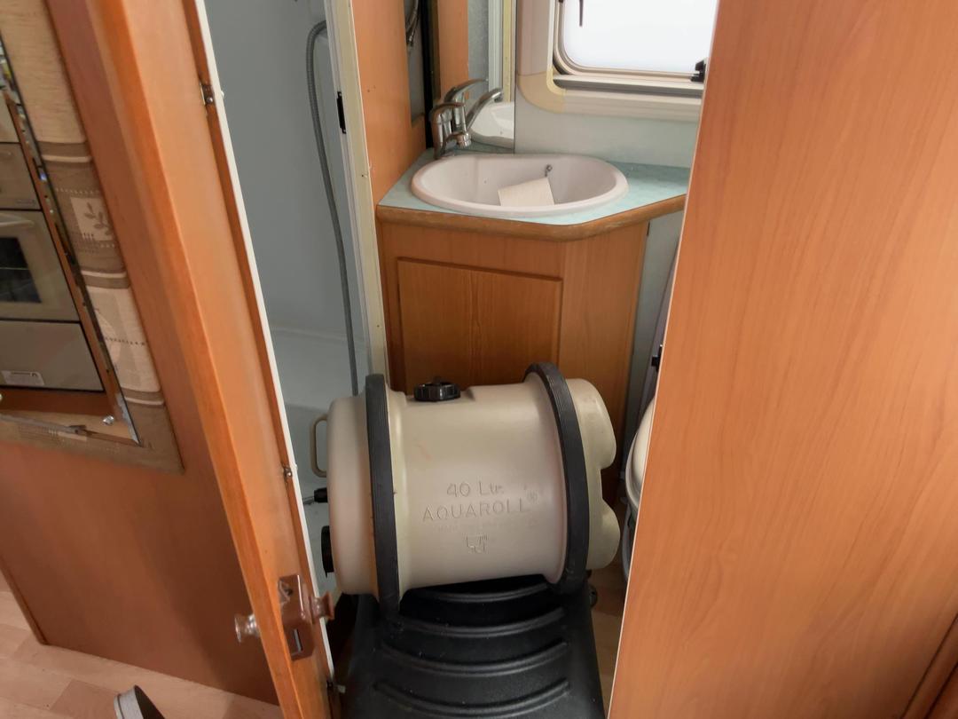 Photo '21' of Avondale Landranger Caravan - Tandem