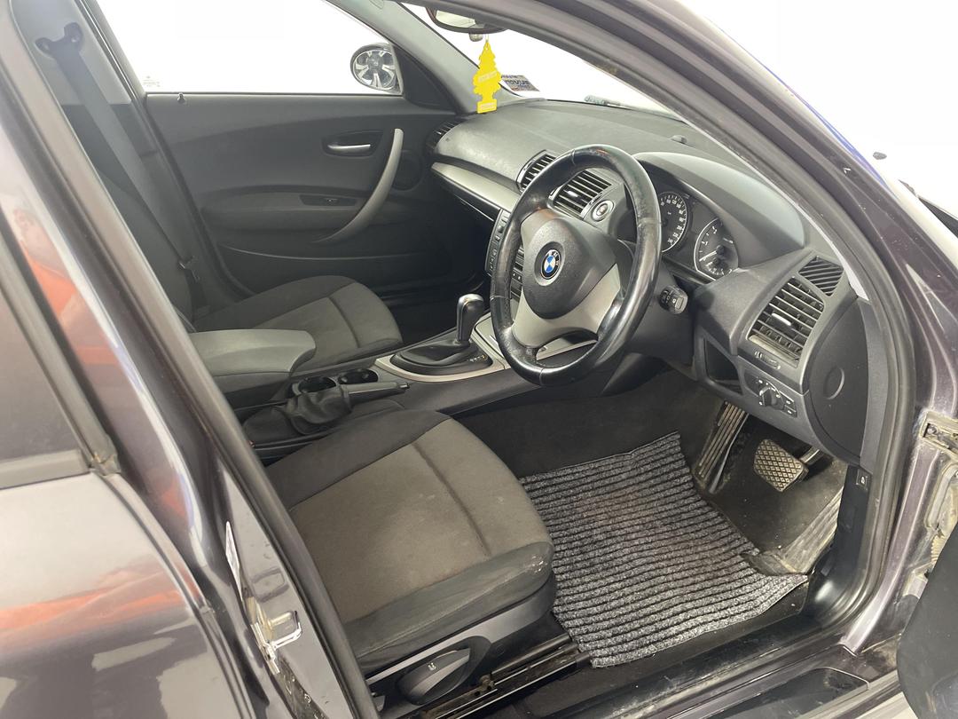 Photo '16' of BMW 118I