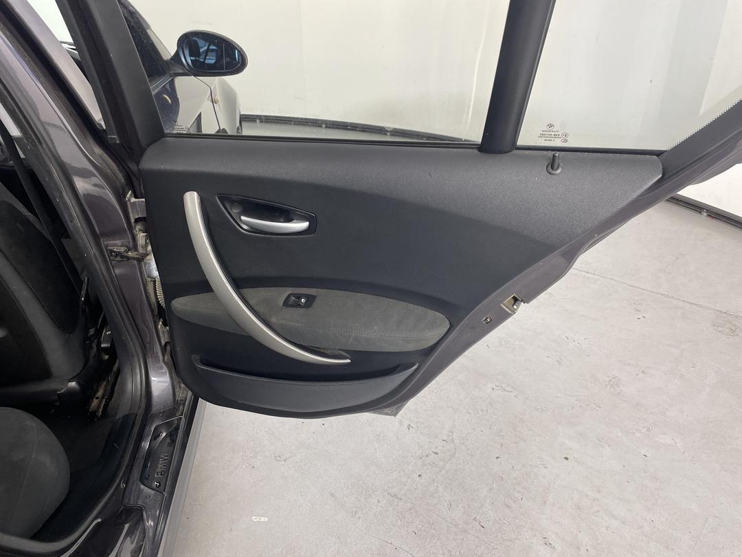 Photo '19' of BMW 118I