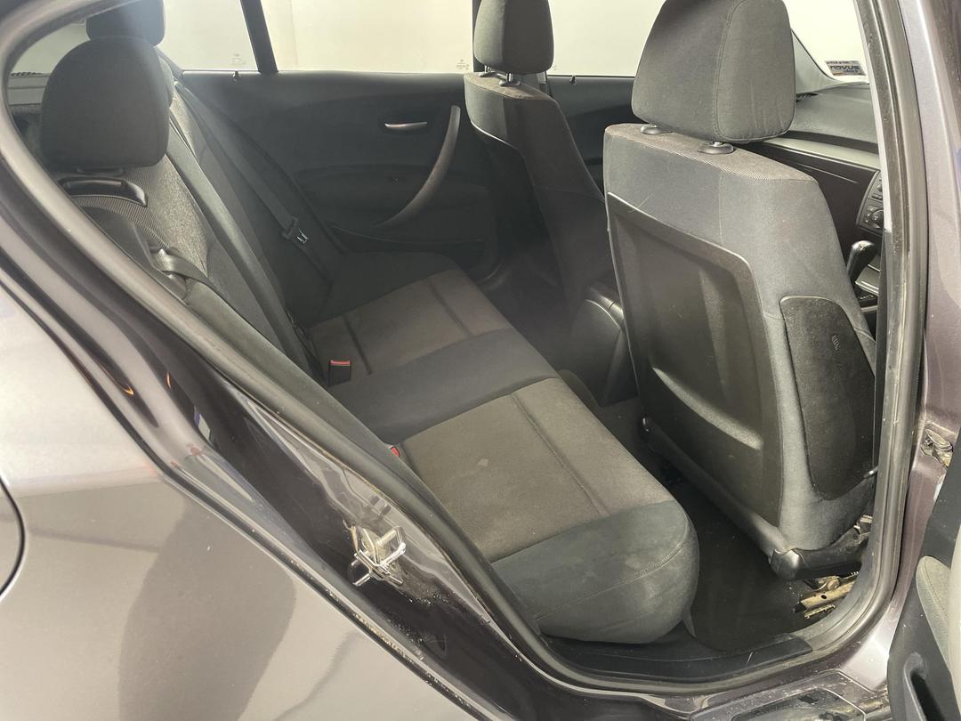 Photo '20' of BMW 118I