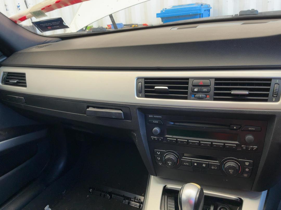 Photo '25' of BMW 3 Series 320I Touring Photo '25' of BMW 3 Series 320I Touring