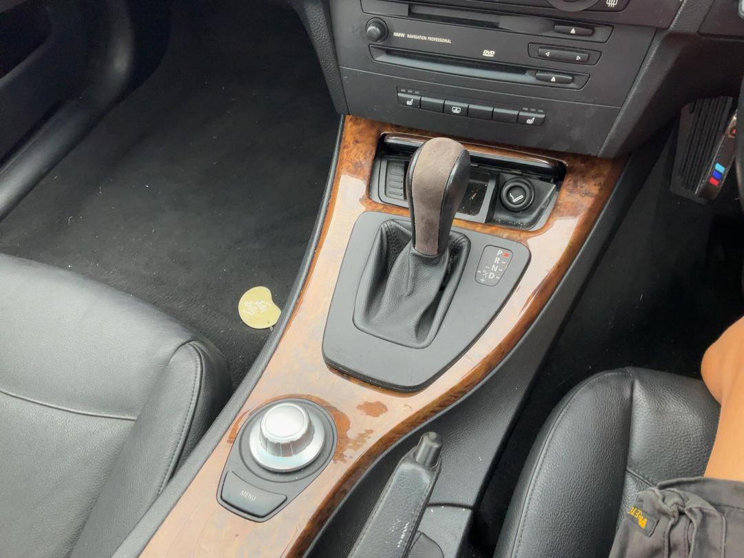 Photo '12' of BMW 330I