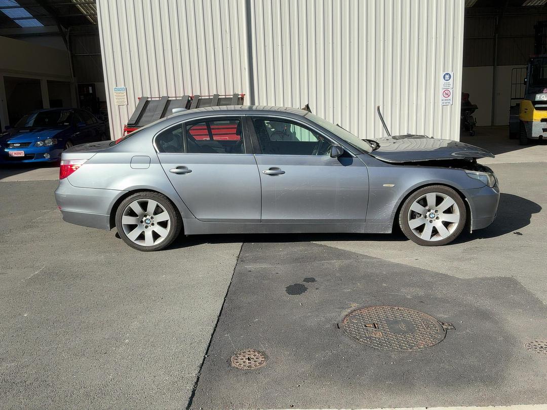 Photo '8' of BMW 5 Series 540I Photo '8' of BMW 5 Series 540I