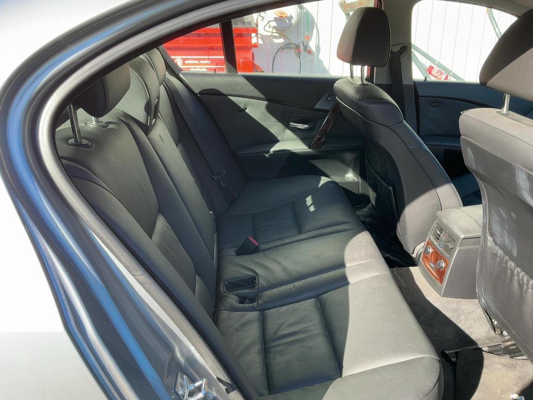 Photo '15' of BMW 5 Series 540I Photo '15' of BMW 5 Series 540I
