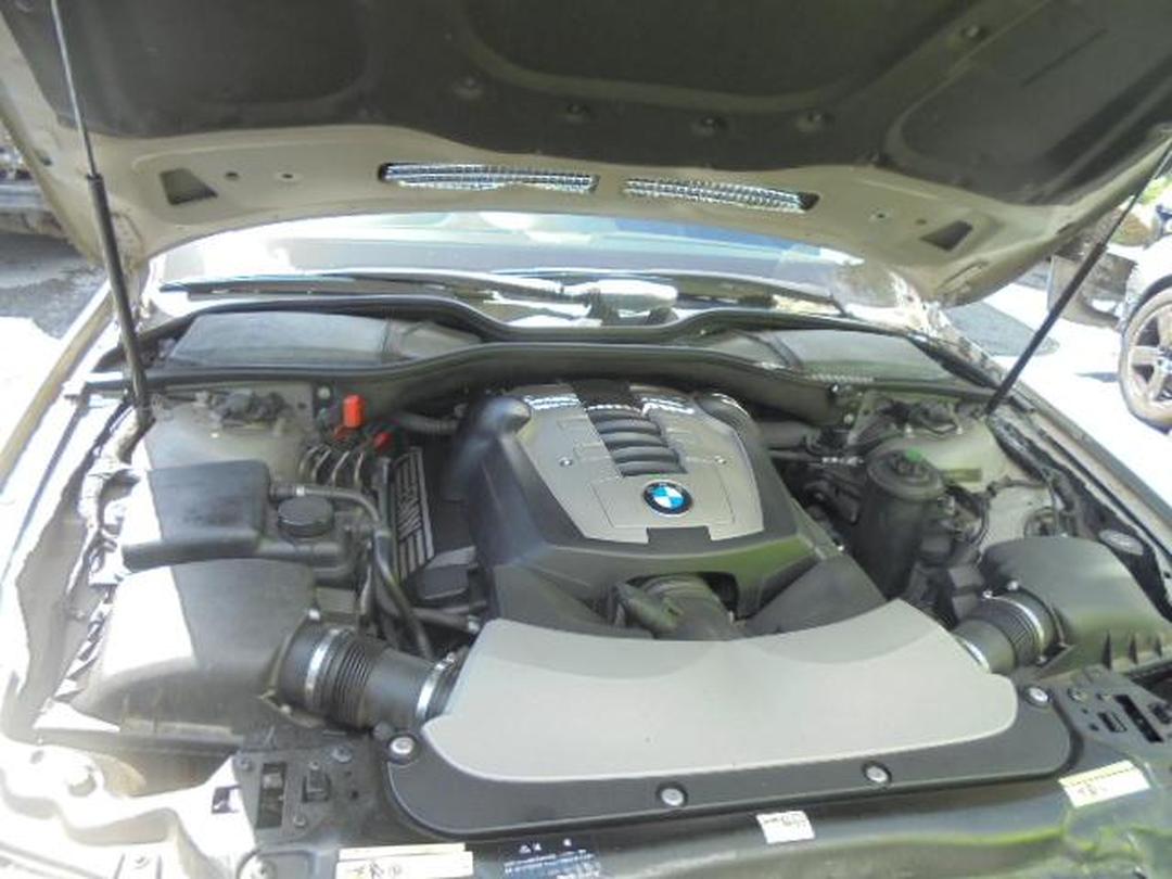Photo '10' of BMW 7 Series 750I