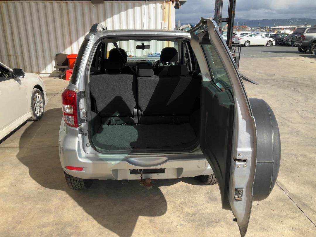 Photo '9' of Daihatsu Terios SX Wagn5