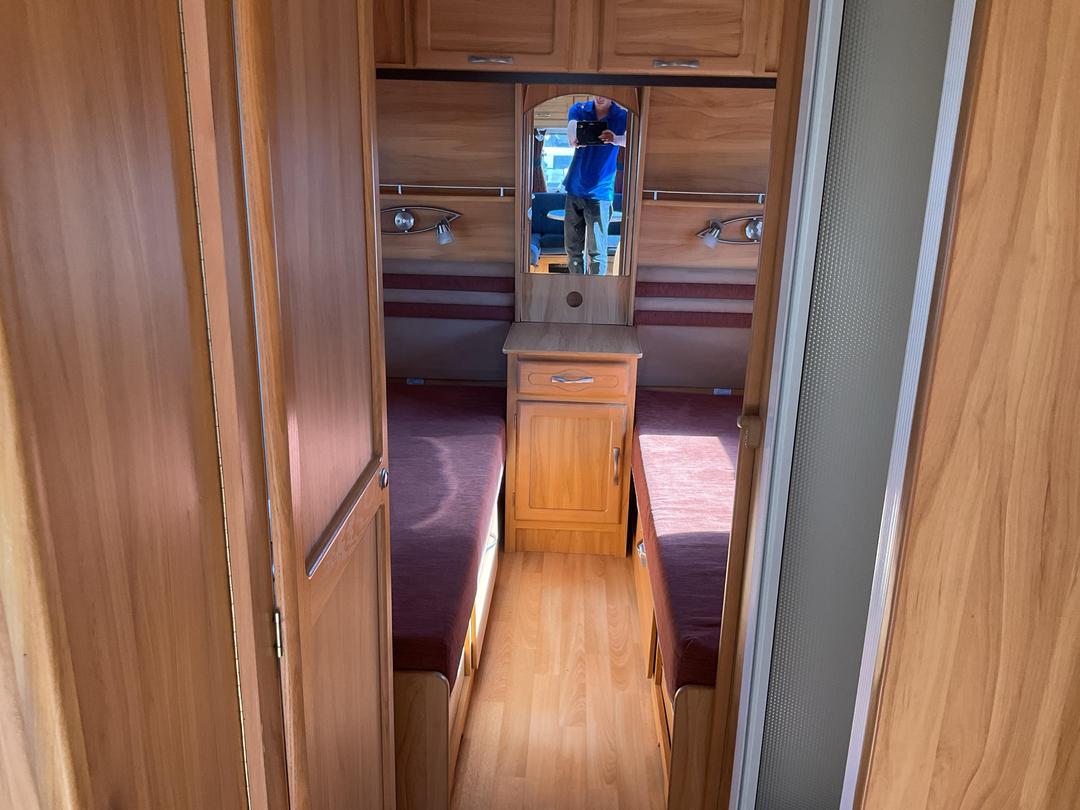 Photo '11' of Fleetwood Heritage Caravan - Single