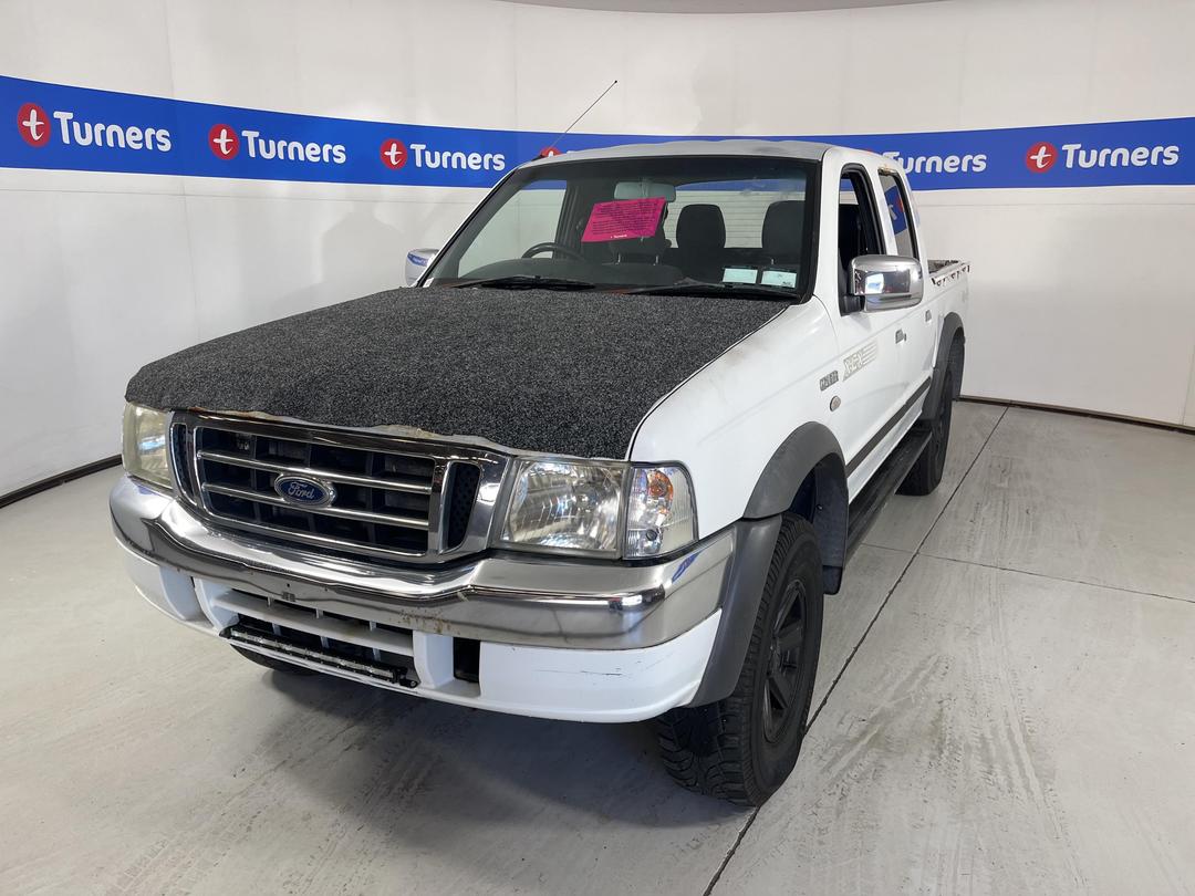 Photo '3' of Ford Courier TD XLX CR W/S