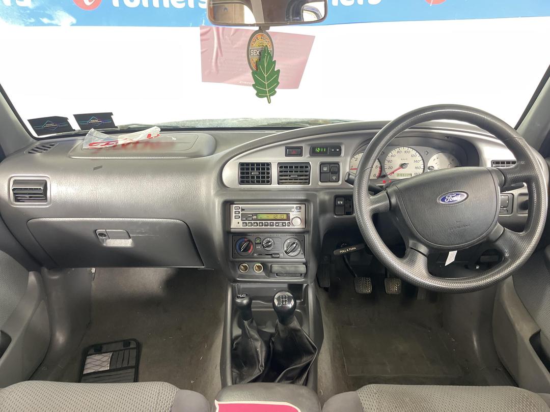 Photo '15' of Ford Courier TD XLX CR W/S