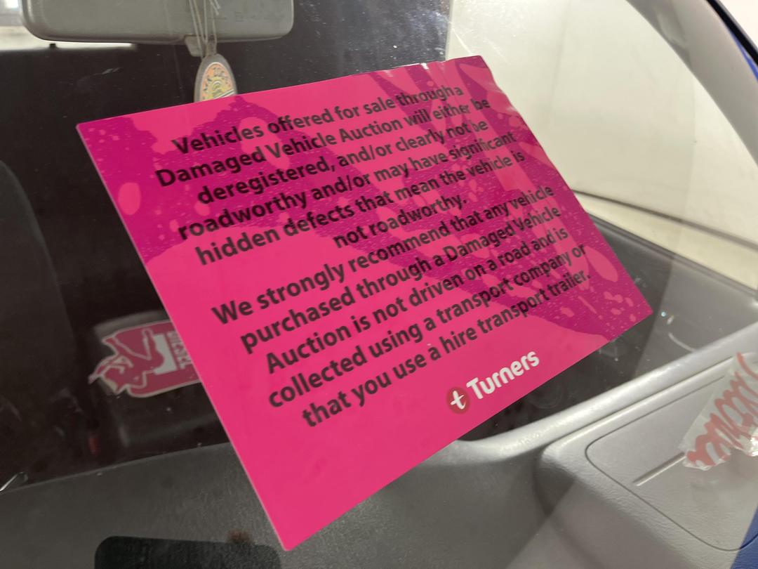 Photo '22' of Ford Courier TD XLX CR W/S