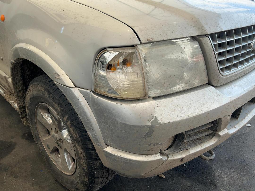 Photo '6' of Ford Explorer LTD