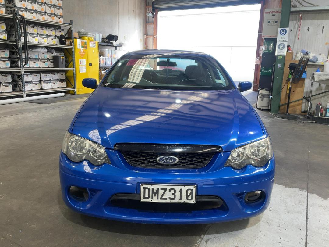 Photo '2' of Ford Falcon BF XR6 Photo '2' of Ford Falcon BF XR6