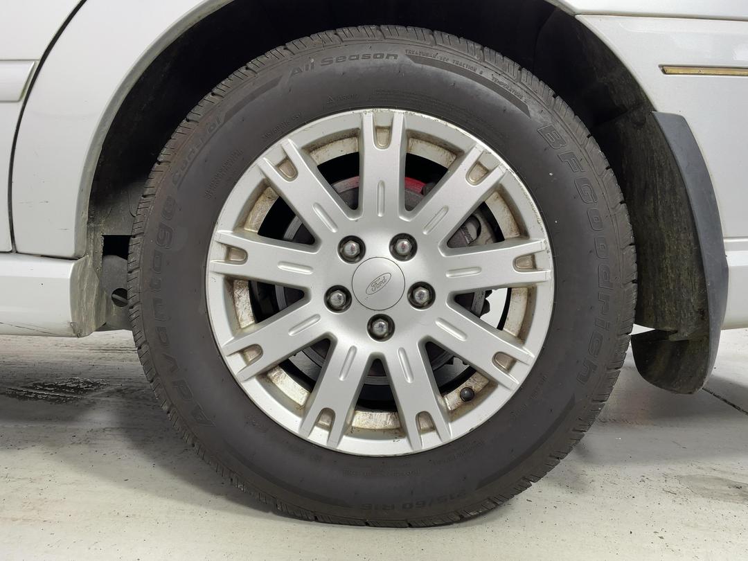Photo '11' of Ford Falcon