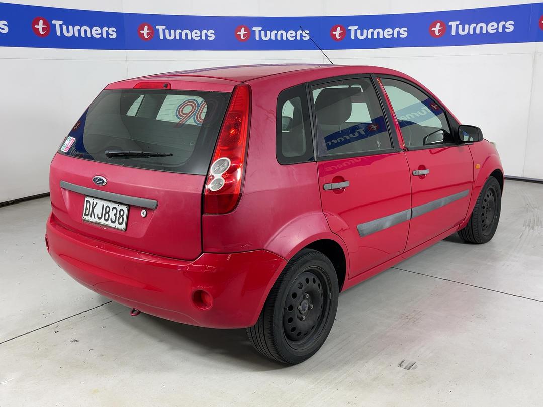 Photo '6' of Ford Fiesta Photo '6' of Ford Fiesta