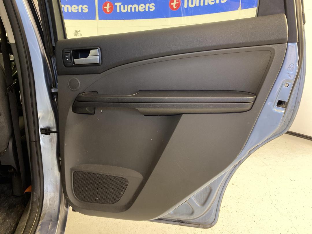 Photo '19' of Ford Focus