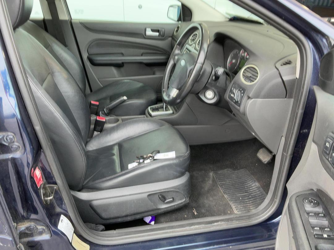 Photo '19' of Ford Focus Photo '19' of Ford Focus