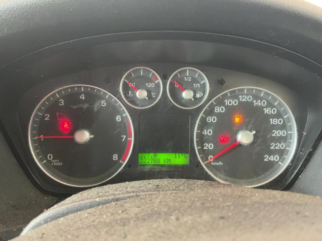 Photo '18' of Ford Focus Photo '18' of Ford Focus