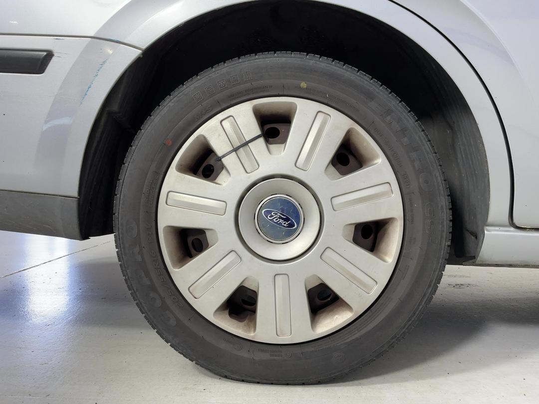 Photo '12' of Ford Mondeo