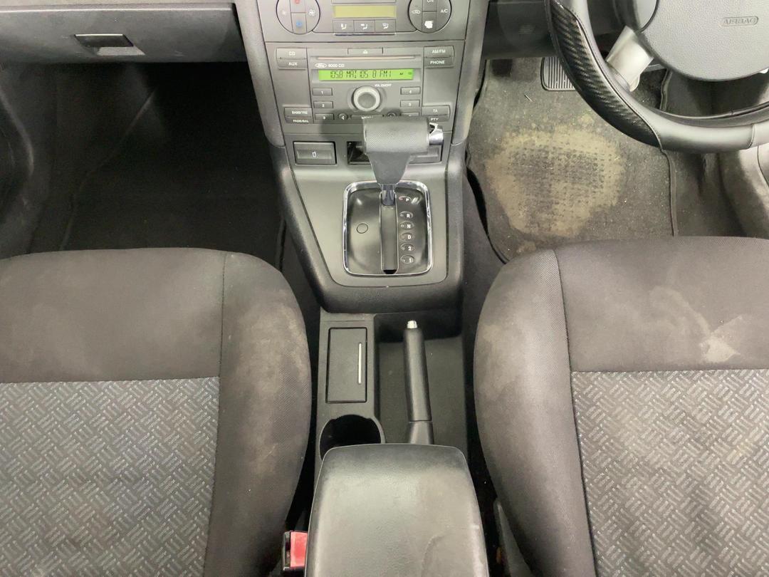 Photo '18' of Ford Mondeo