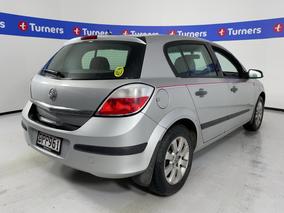 Photo '7' of Holden Astra