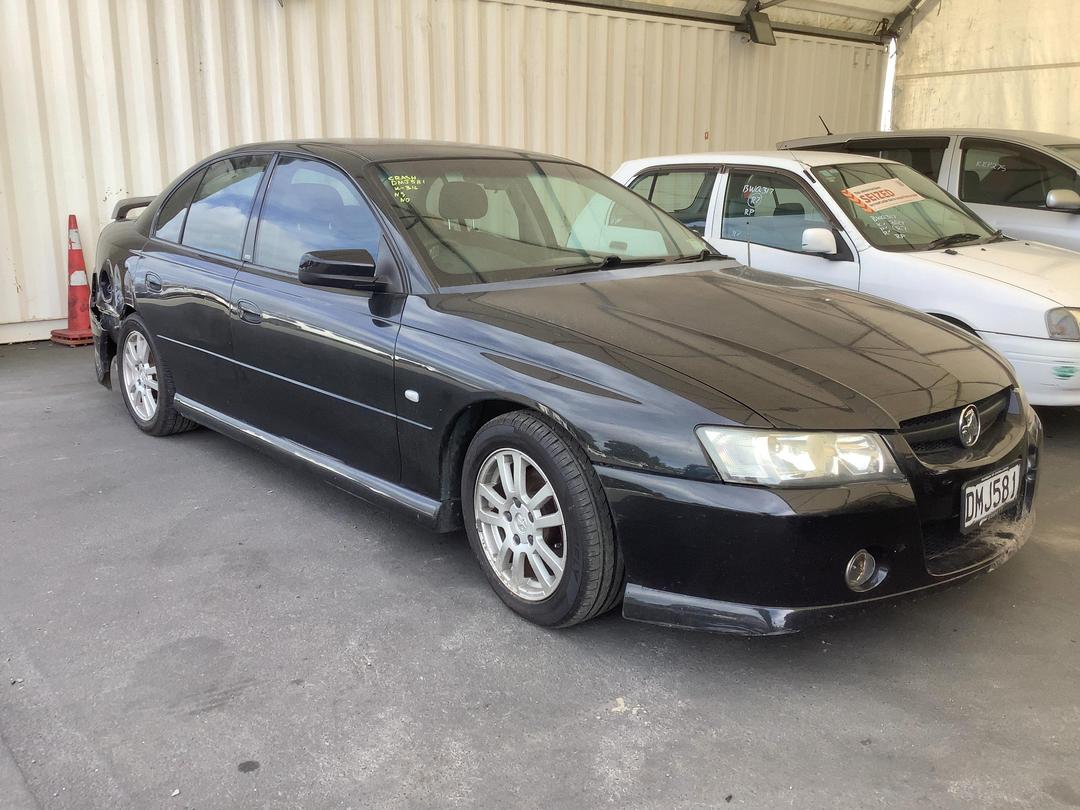 Photo '3' of Holden Commodore S V6