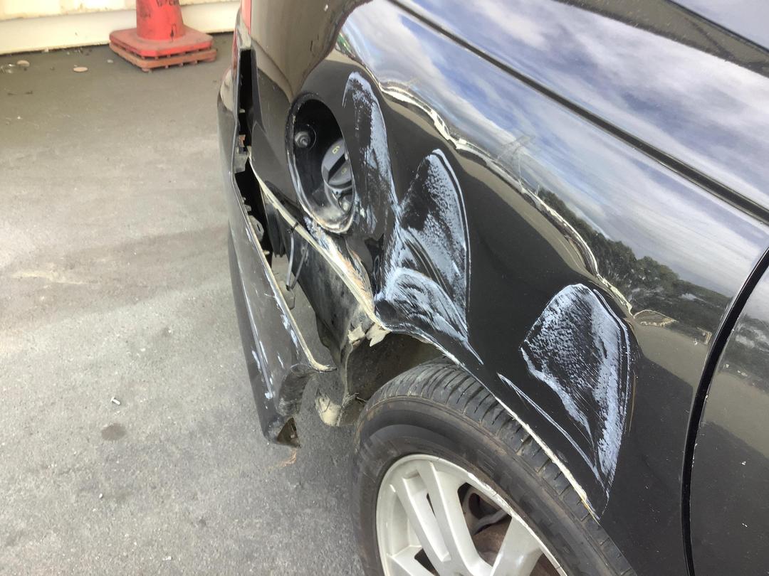 Photo '4' of Holden Commodore S V6