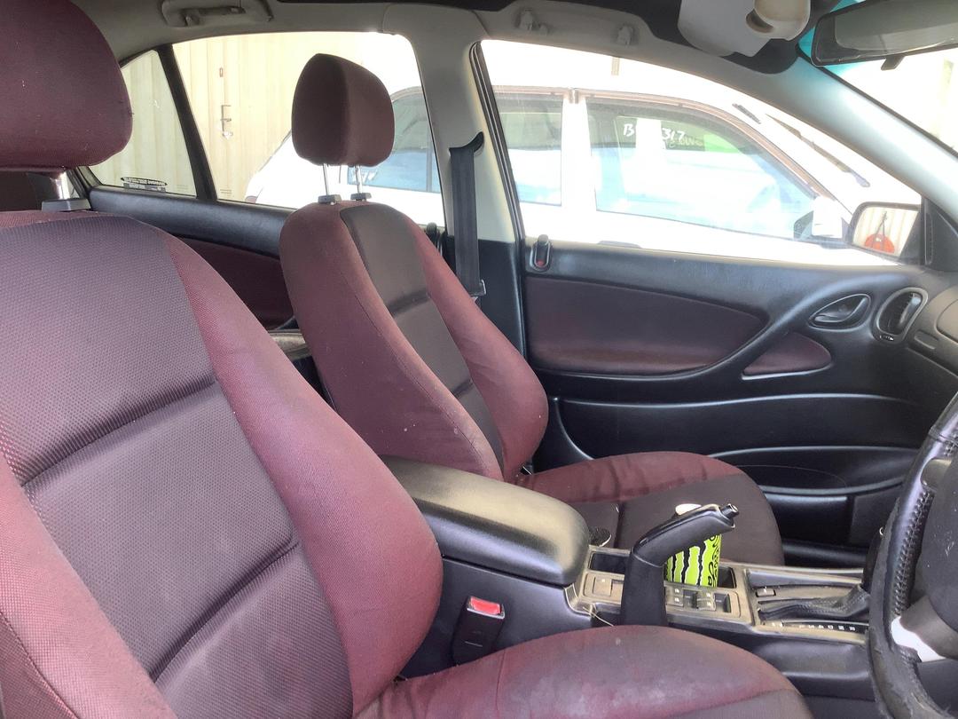 Photo '13' of Holden Commodore S V6