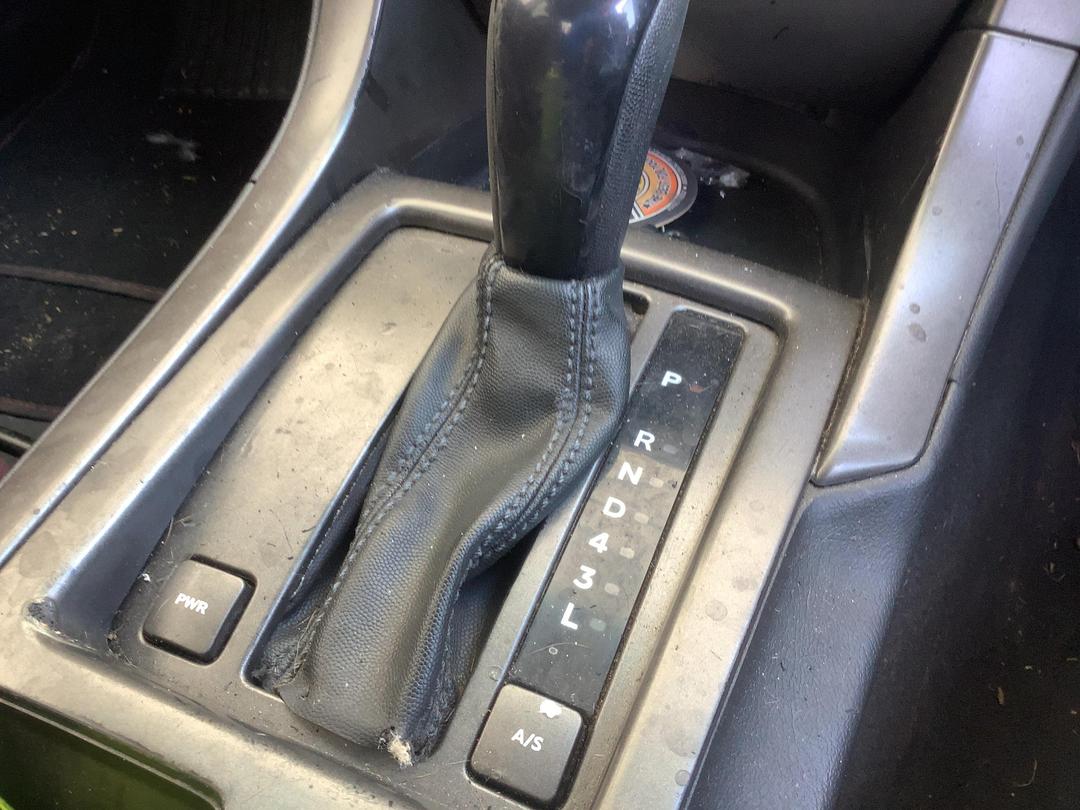 Photo '16' of Holden Commodore S V6