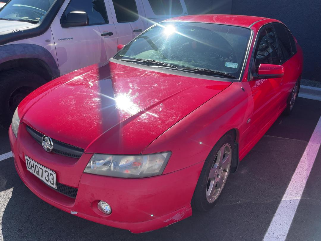 Photo '3' of Holden Commodore S V6 Photo '3' of Holden Commodore S V6
